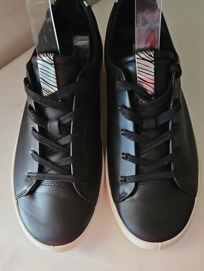 ECCO SOFT 7 BLACK LEATHER SNEAKERS SZ 7-7.5